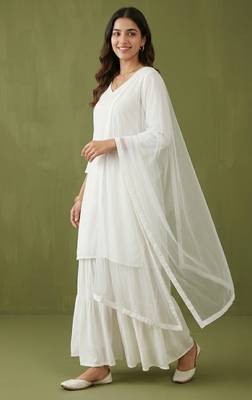 White rayon kurta set with dupatta 2