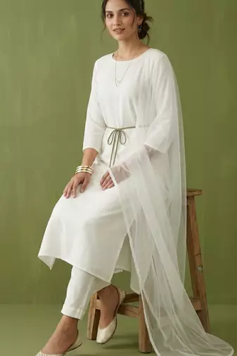 White rayon kurta set with dupatta