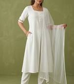 White rayon kurta set with dupatta