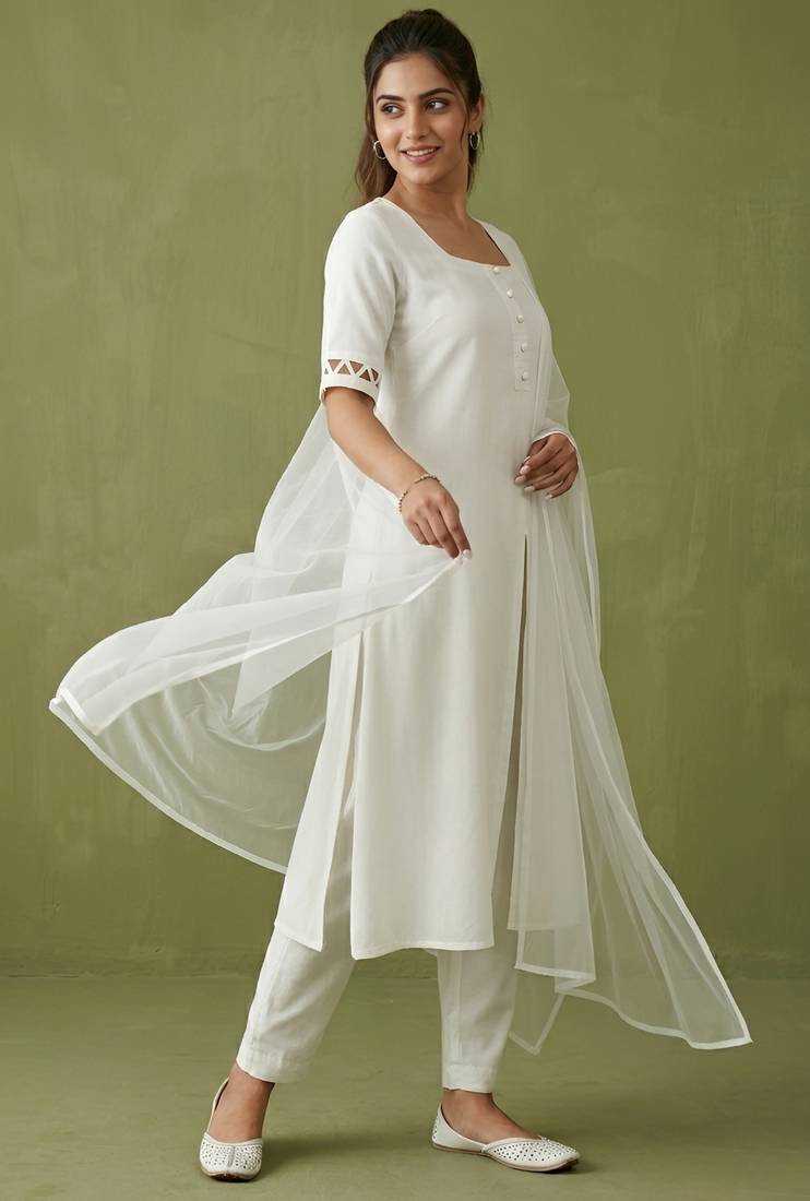 White rayon kurta set with dupatta