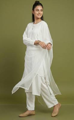 White rayon kurta set with dupatta 1