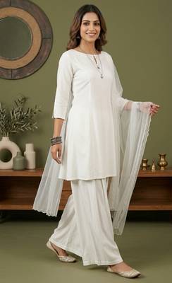 White rayon kurta set with dupatta 1
