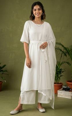 White rayon kurta set with dupatta 1