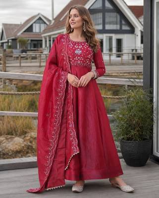 Red silk anarkali suit with embroidery & beats work 1