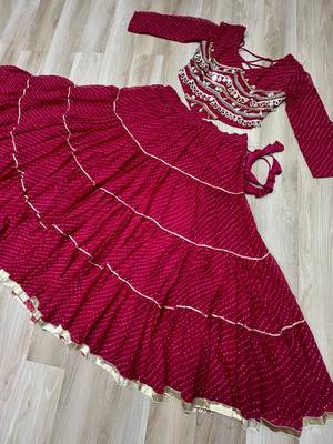 Pink Navaratri Special Leheriya Print with Gota-Patti Lace Work Lehenga Choli 7