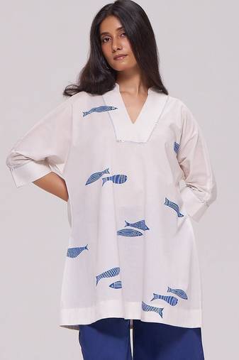 Off-white and blue cotton kurta