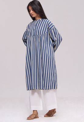Blue and cream striped cotton kurta with white bottom set 3