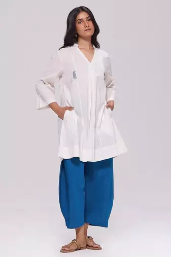 Off-white and blue cotton co-ord set