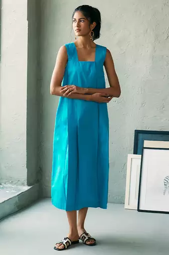 Turquoise blue cotton maxi dress