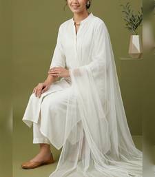White rayon kurta set with dupatta