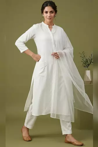 White rayon kurta set with dupatta