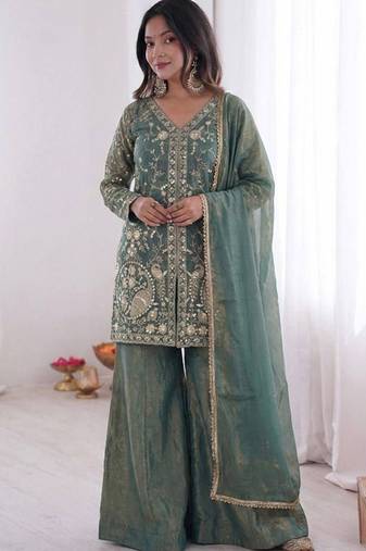 Turquoise embroidered fendy salwar suit