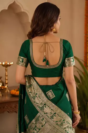 Women soft silk blend dark bottle green geomatric buttas banarasi saree