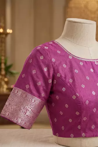 Women soft silk blend violet geomatric buttis banarasi saree