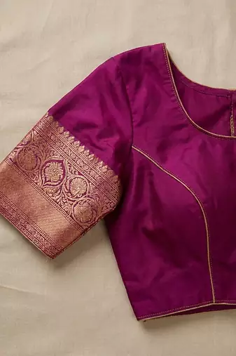 Women soft silk blend maroon circular motifs banarasi saree