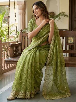 Women silk blend green embroidery bollywood saree 1