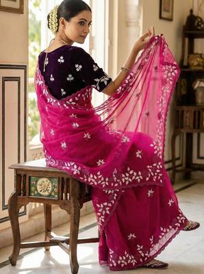 Women gorgette pink embroidery bollywood saree 2
