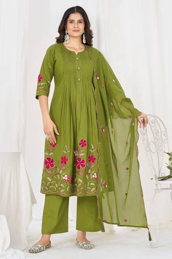 Women embroidered cotton blend a-line kurta set with pants and scalloped dupatta