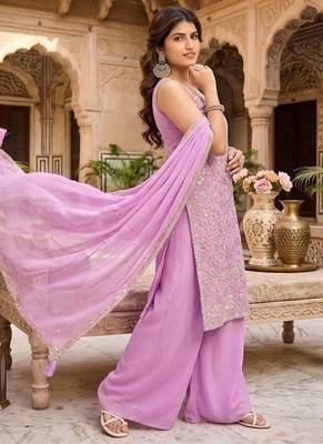 Lavender purple zari embroidered kurta set with palazzo and dupatta 3