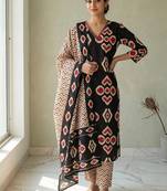 Black staright cotton kurta pant with dupatta
