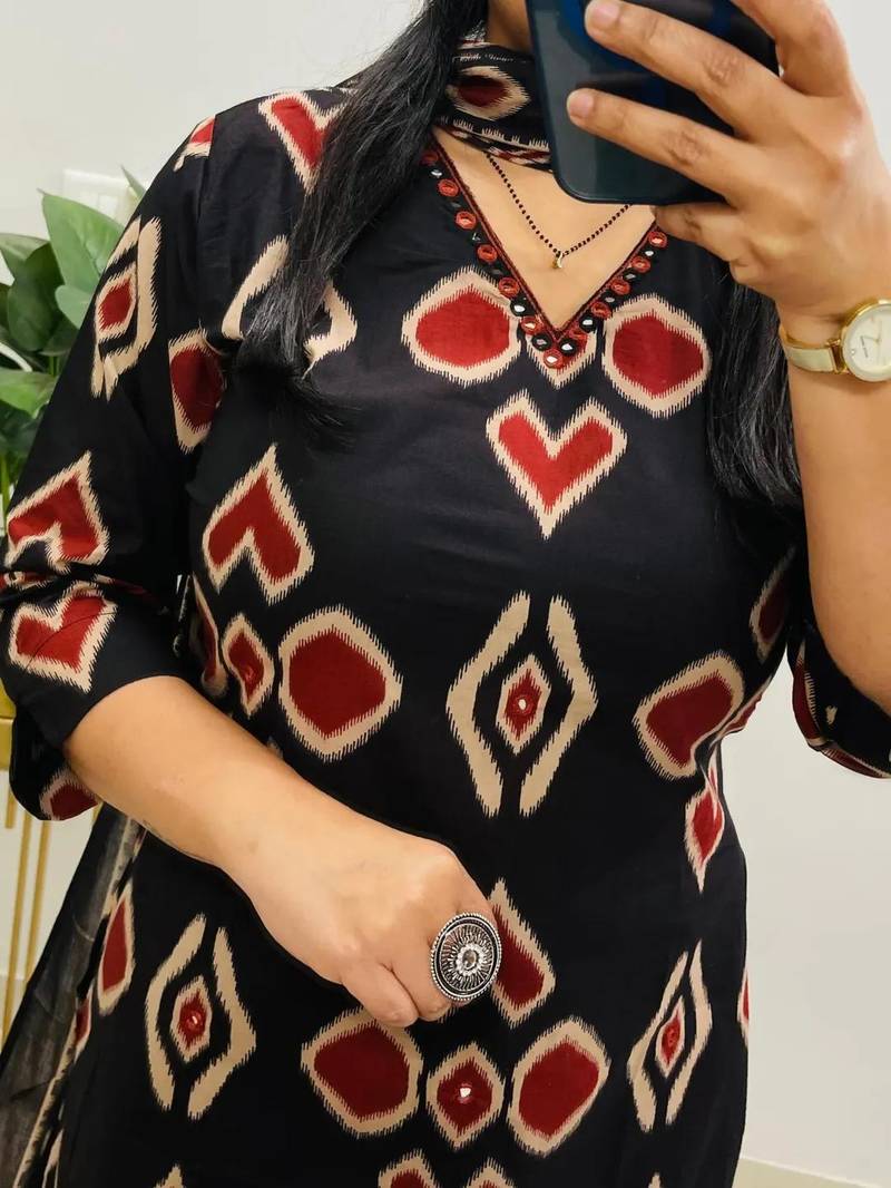 Black staright cotton kurta pant with dupatta