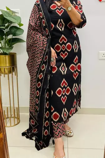 Black staright cotton kurta pant with dupatta