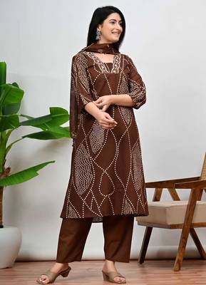 Brown bandhani print a-line cotton kurta pant with dupatta 4