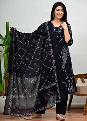 Dark blue bandhani print a-line cotton kurta pant with dupatta 1