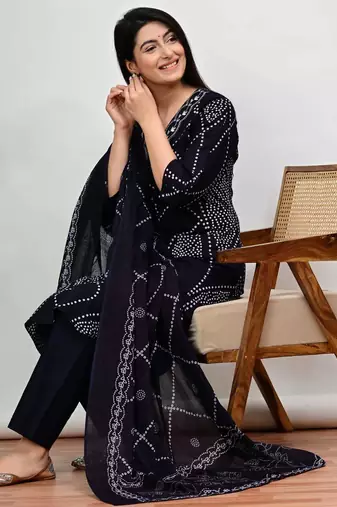 Dark blue bandhani print a-line cotton kurta pant with dupatta