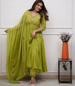 Green embroidered print a-line cotton kurta pant with dupatta