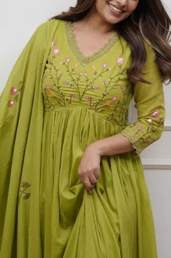 Green embroidered print a-line cotton kurta pant with dupatta