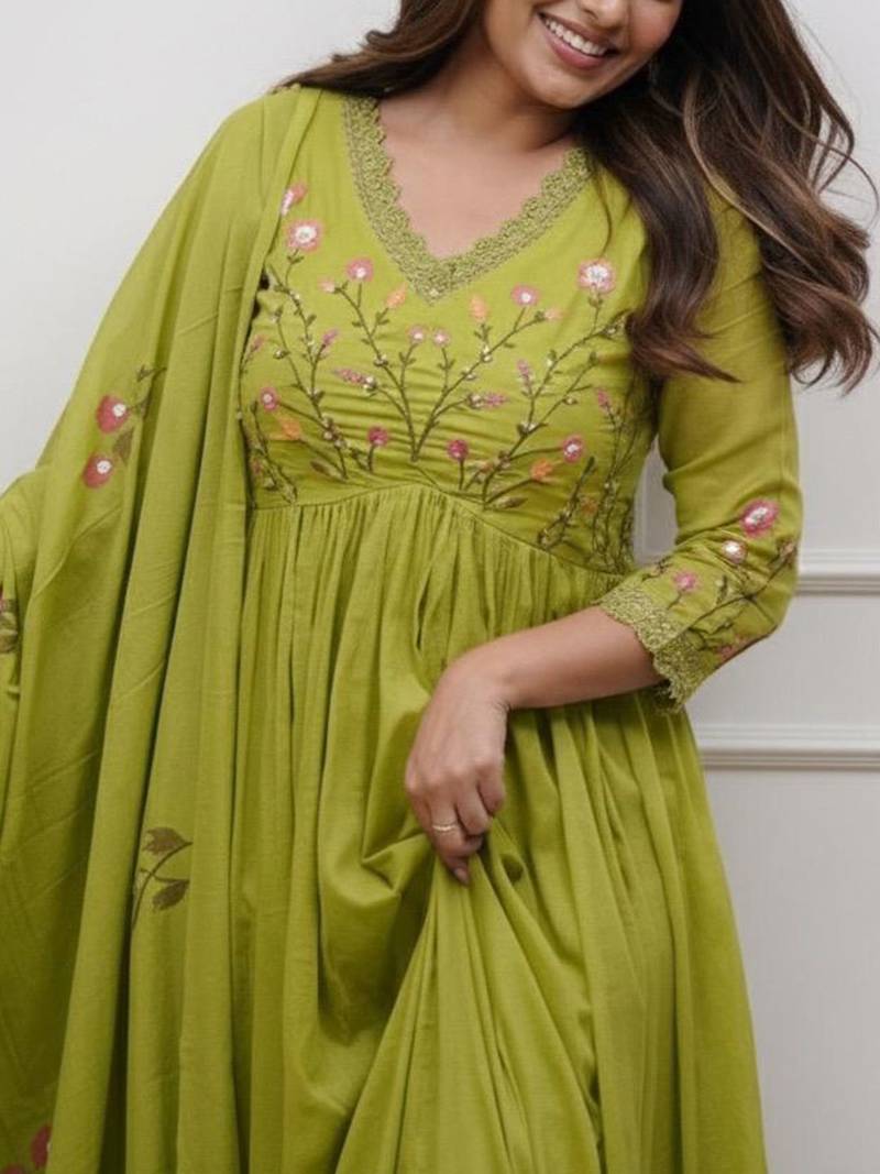Green embroidered print a-line cotton kurta pant with dupatta