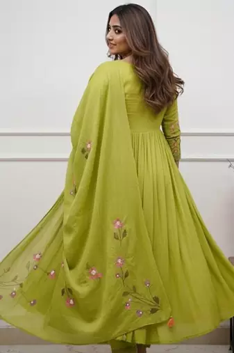 Green embroidered print a-line cotton kurta pant with dupatta