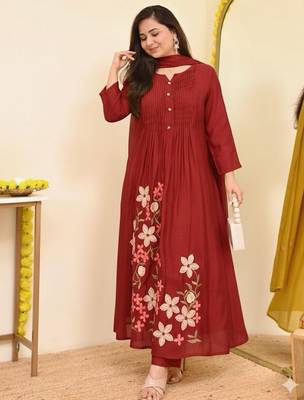 Maroon embroidered print a-line cotton kurta pant with dupatta 1