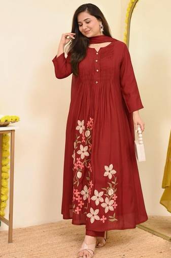 Maroon embroidered print a-line cotton kurta pant with dupatta