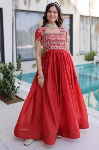 Red silk blend embroidered flared gown set