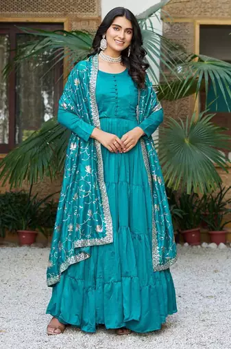 Blue silk blend plain flared gown set