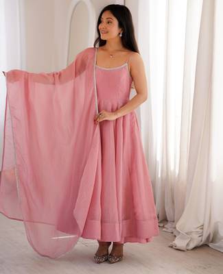 Beautiful Pink Colour Anarkali Suit Set Beautiful Gown 1