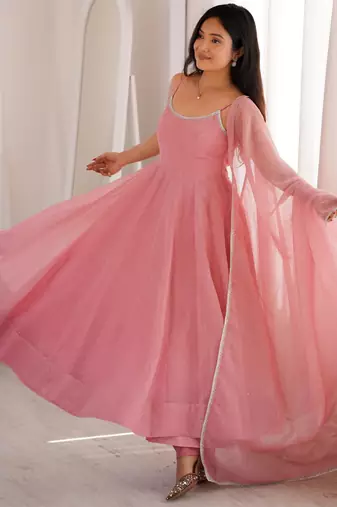 Beautiful Pink Colour Anarkali Suit Set Beautiful Gown