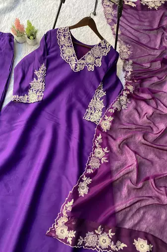 Purple roman silkblend embroidered kurta pant set with organza dupatta