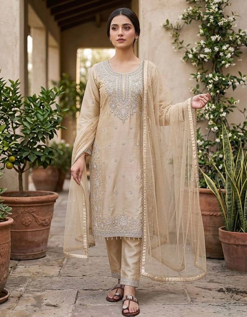 Cream gmy silk blend embroidered kurta palazzo set with dupatta