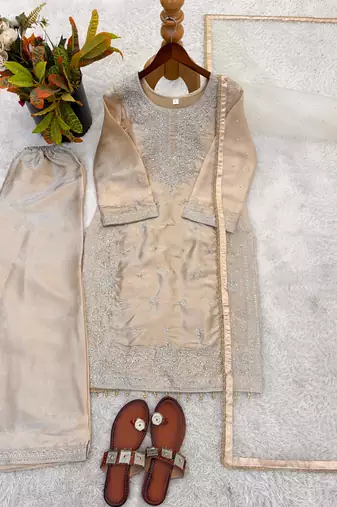 Cream gmy silk blend embroidered kurta palazzo set with dupatta