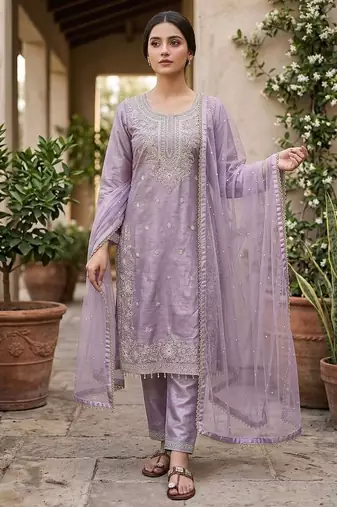 Lavender gmy silk blend embroidered kurta palazzo set with dupatta