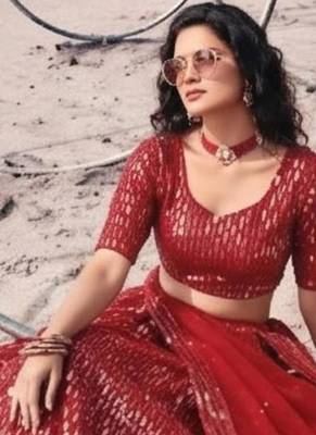 red net embroidered traditional lehenga-choli 3