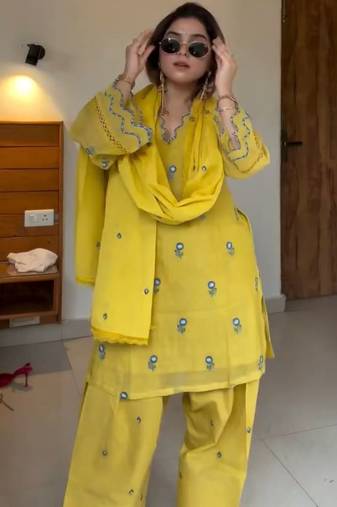Yellow mul chanderi kurta with farshi palazzo & dupatta set