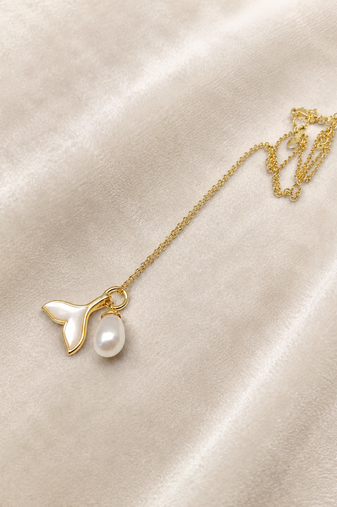 Mermaid tail pearl pendant necklace, gold-tone chain