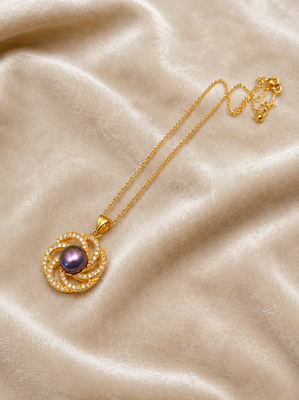 Purple freshwater pearl pendant necklace with gold-tone chain 1
