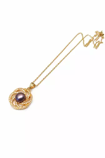 Purple freshwater pearl pendant necklace with gold-tone chain