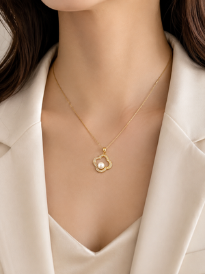 Gold-tone clover pearl pendant necklace with crystal accents 2