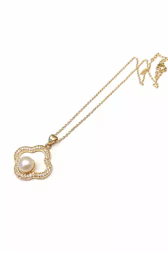 Gold-tone clover pearl pendant necklace with crystal accents